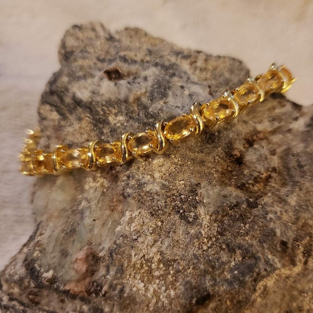 Lemon quartz bracelet